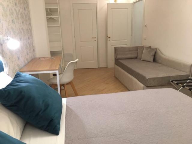 Bed and Breakfast Affreschi A San Pietro Roma Exterior foto