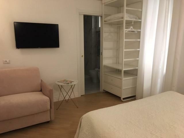 Bed and Breakfast Affreschi A San Pietro Roma Exterior foto
